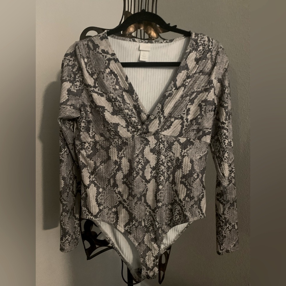 H&M Bodysuit
